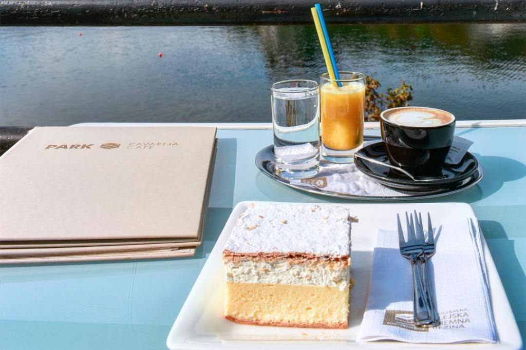 Hotel Park, Bled cream cake, Kremna Rezina, Bled, 布萊德, 布雷德, 布列德