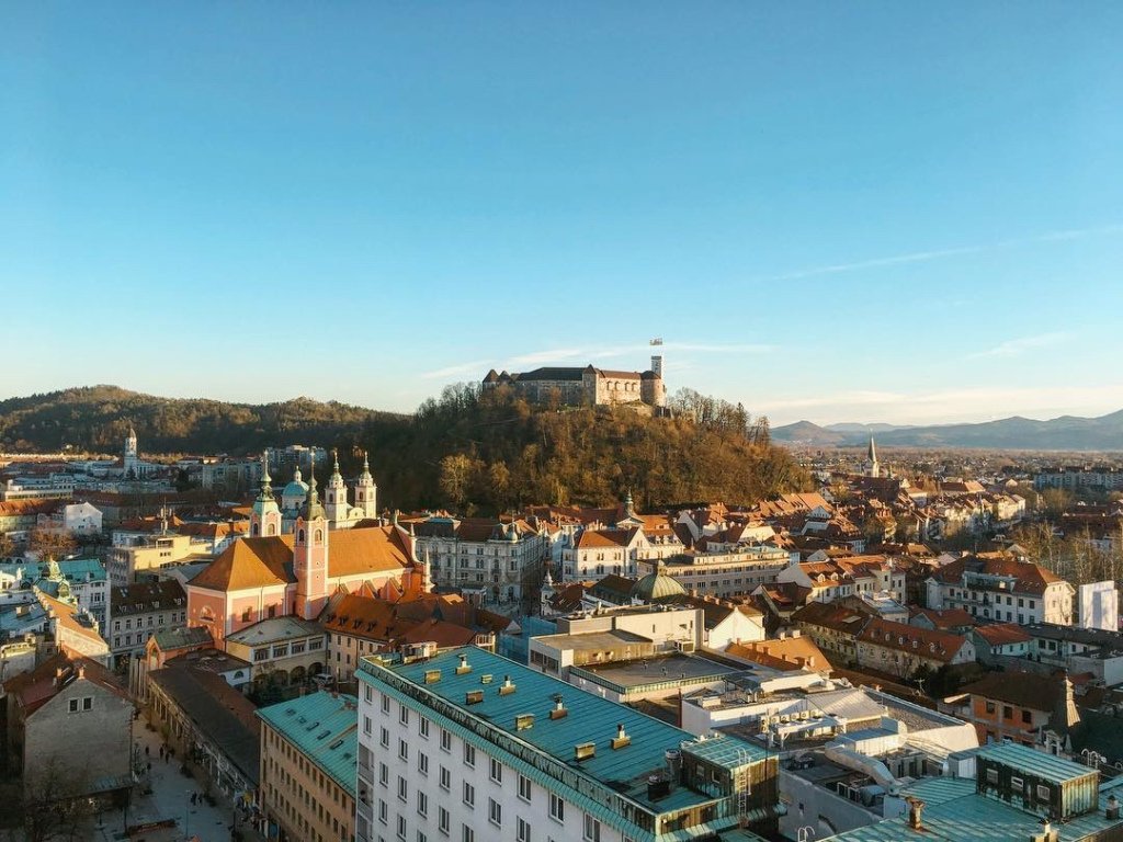 Ljubljana, Nebotičnik Skyscraper