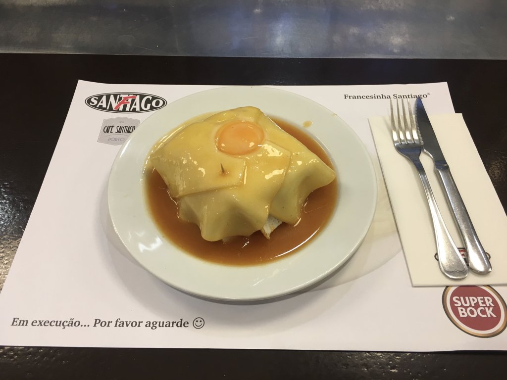 Café Santiago, Francesinha, 葡式濕三明治