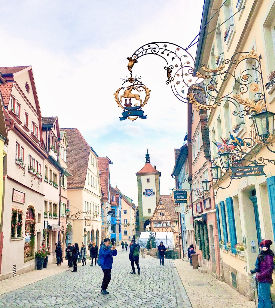 普雷萊恩廣場, Plönlein