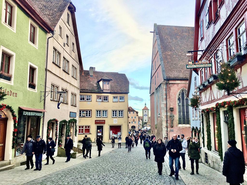 普雷萊恩廣場, Plönlein