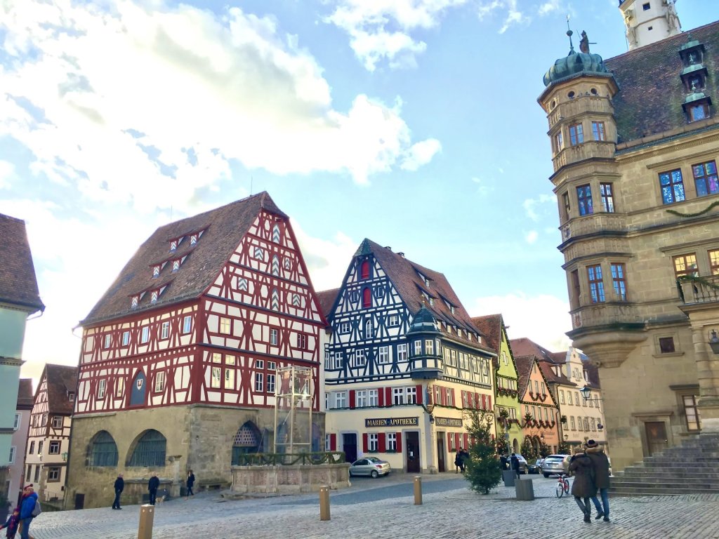 瑪麗安藥局, Marien-Apotheke