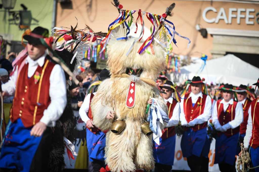 Slovenia, 斯洛維尼亞, 嘉年華, Carnivals, 懺悔節嘉年華, Shrovetide Carnivals