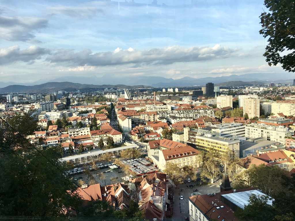 盧比安納城堡, Ljubljana Castle, 盧比安納纜車, Cable car